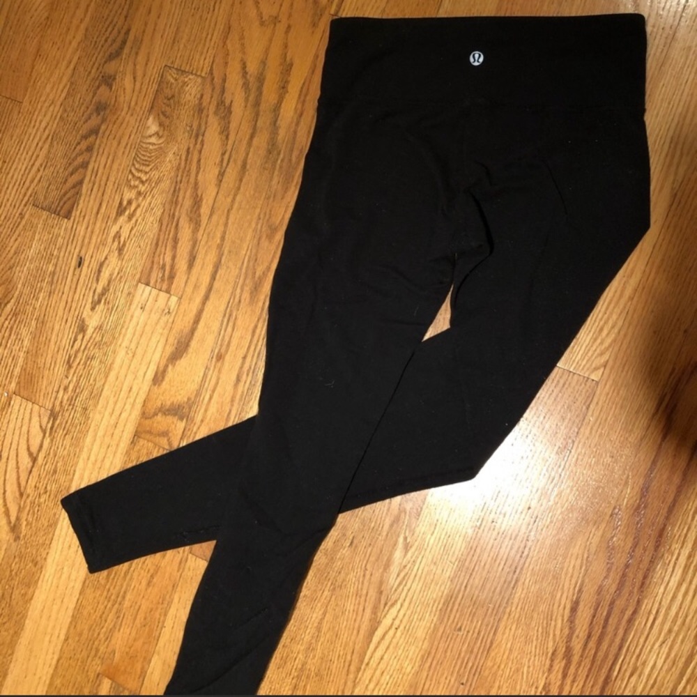 LULULEMON LEGGINGS